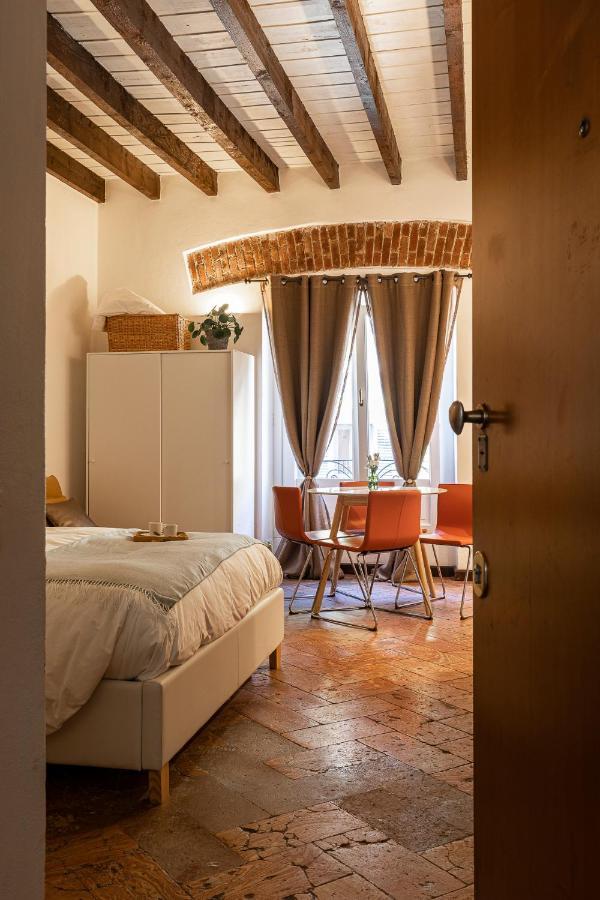 Cozy House In Naviglio Grande - Homy Apartments Milaan Buitenkant foto