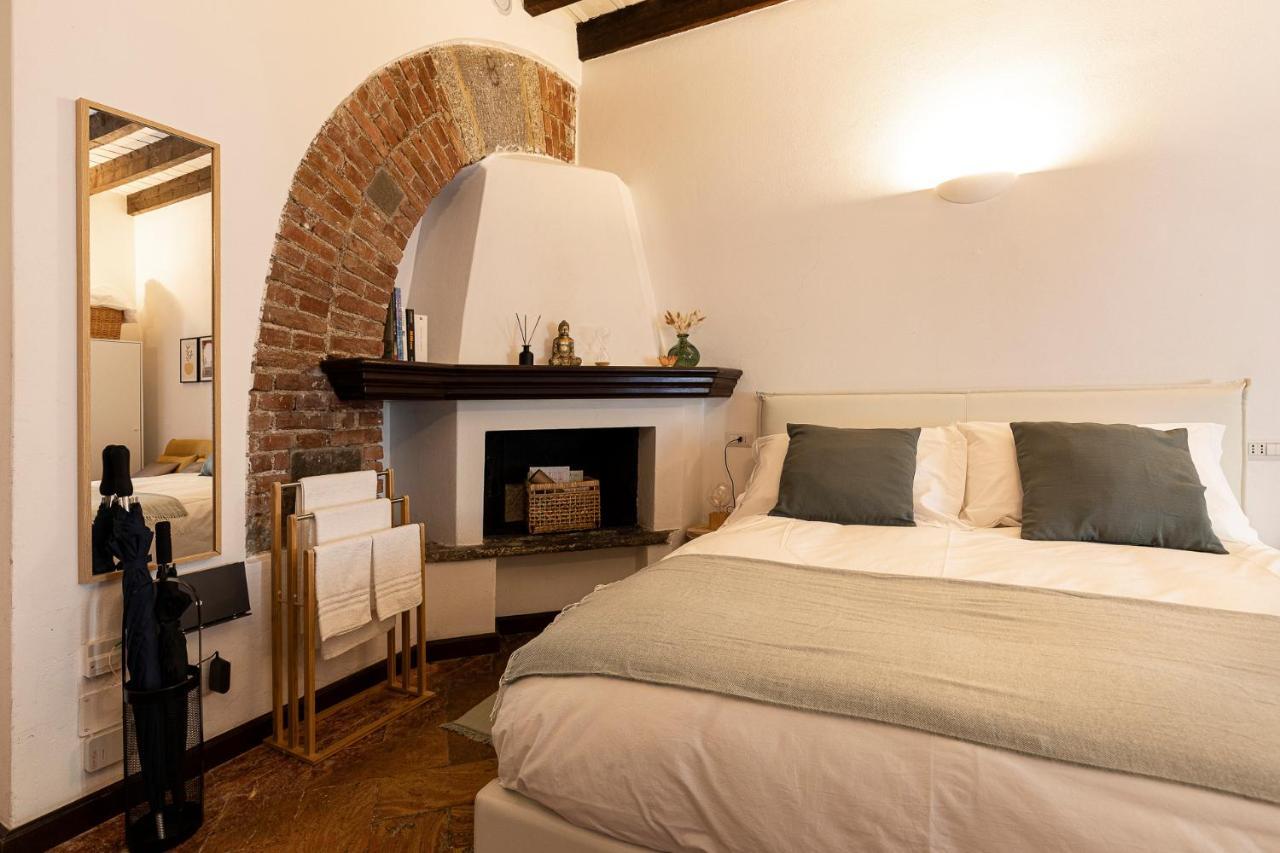 Cozy House In Naviglio Grande - Homy Apartments Milaan Buitenkant foto