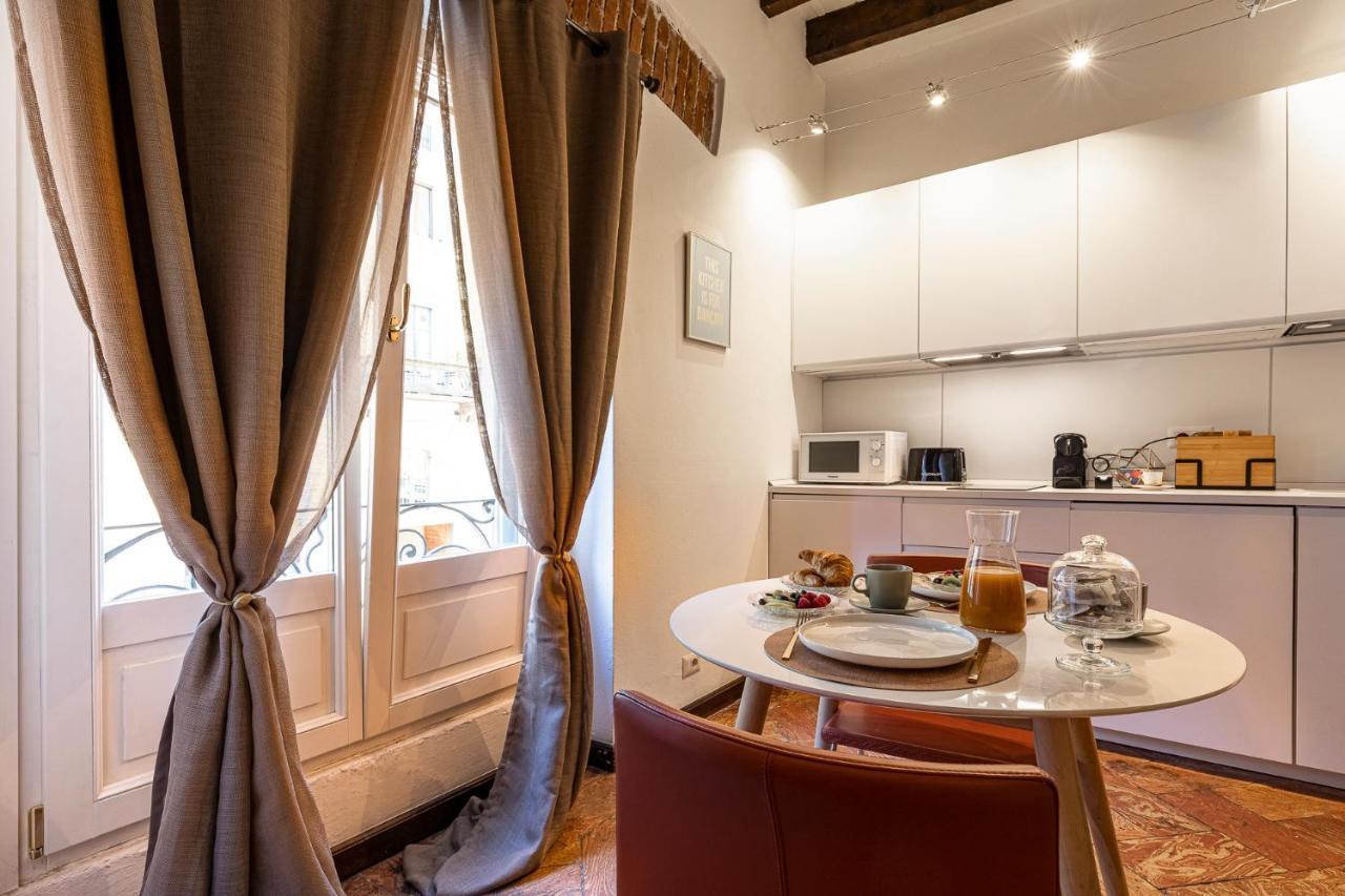 Cozy House In Naviglio Grande - Homy Apartments Milaan Buitenkant foto